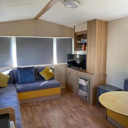 Grange 37 Regent Bay Holiday Park Моркам Экстерьер фото